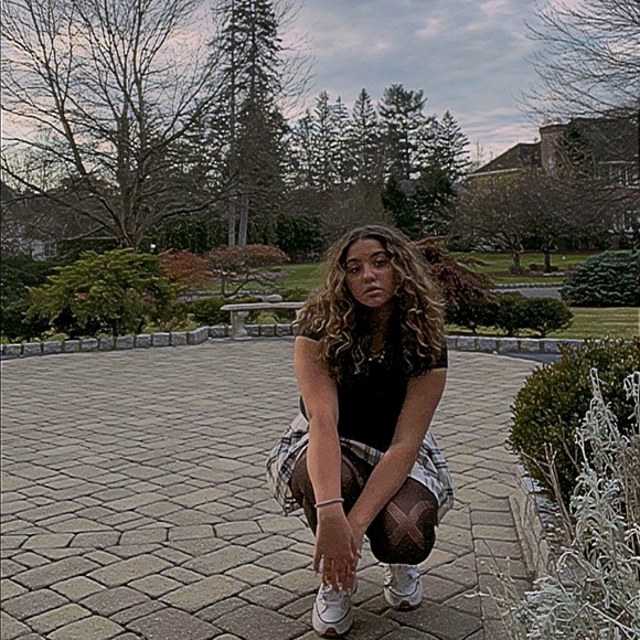 Meet your Posher, Salma<3 - Picture 1 of 12